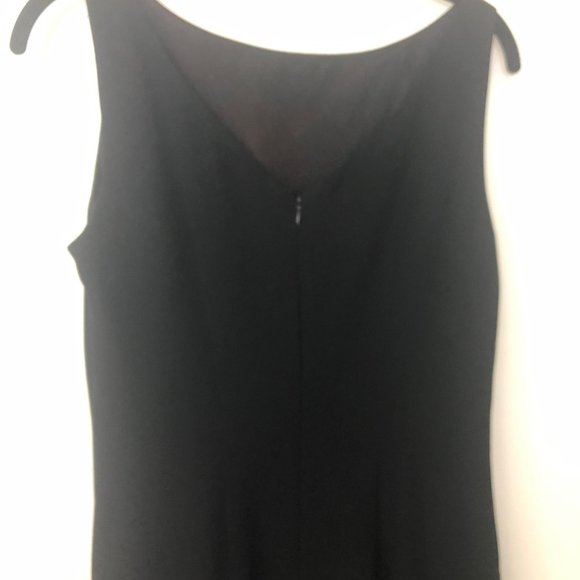 VINTAGE CDC BLACK SHIFT DRESS W/ FLORAL EMBROIDERY - Picture 2 of 4